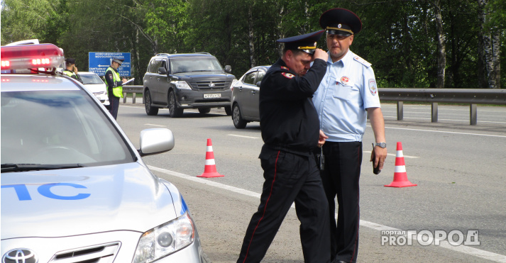 Йошкар-олинские полицейские провели беседу с водителями маршруток