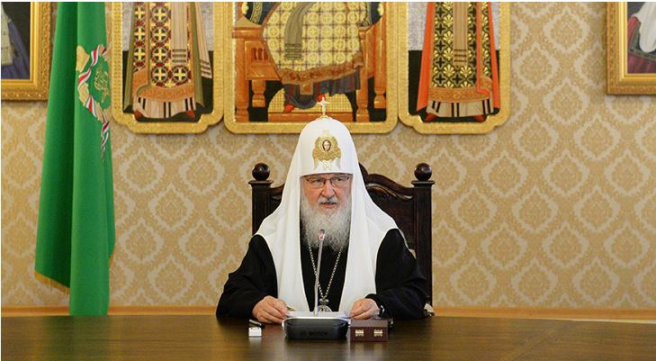 Патриарх Кирилл благословил социальные сети