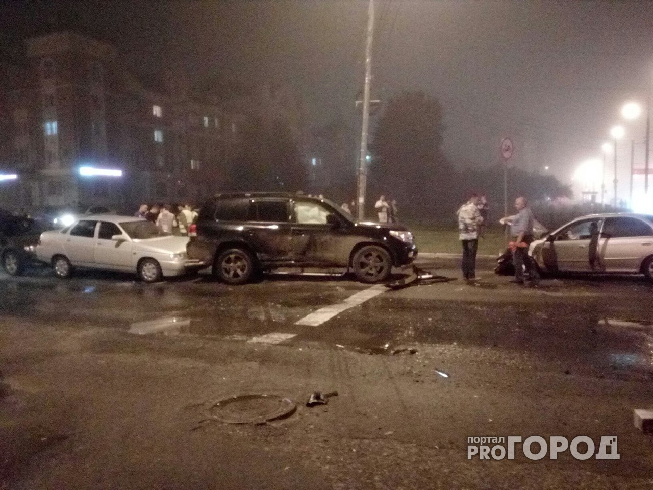 Стали известны подробности аварии с 4 машинами в центре Йошкар-Олы