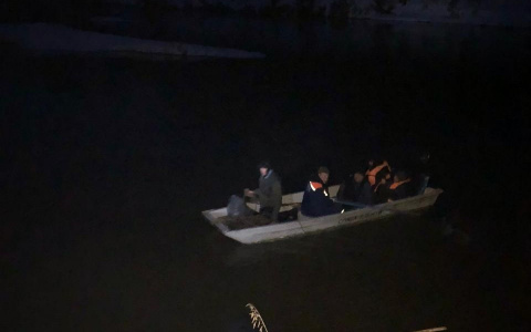 Семь туристов потерпели бедствие на реке Илеть в Марий Эл