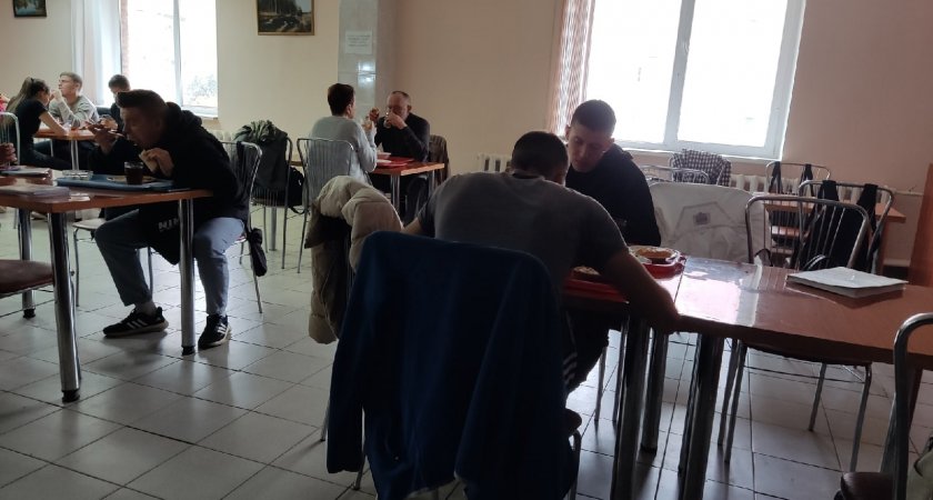 За год жители Марий Эл оставили в кафе и столовых почти шесть с половиной млрд рублей
