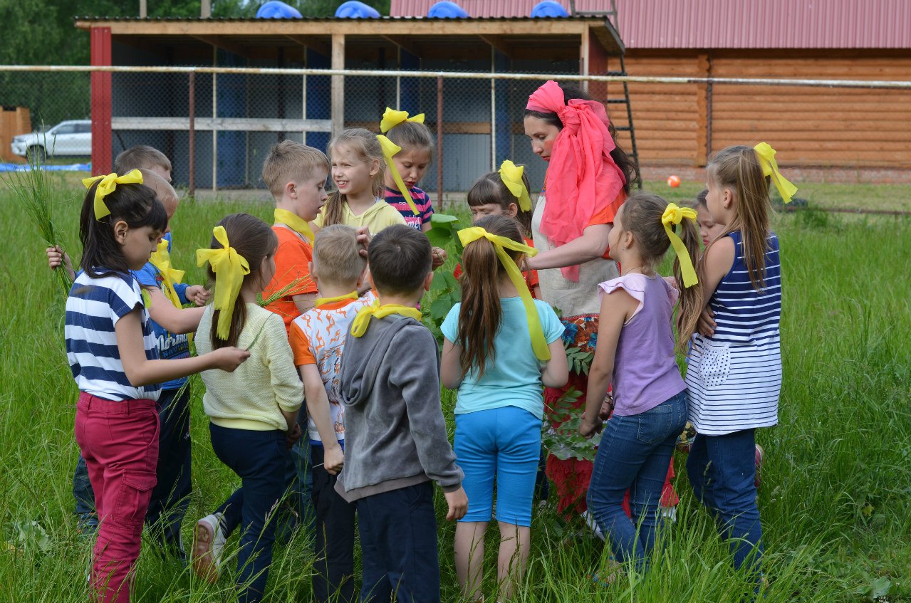 Путевка в детский лагерь всего за 10 000 рублей