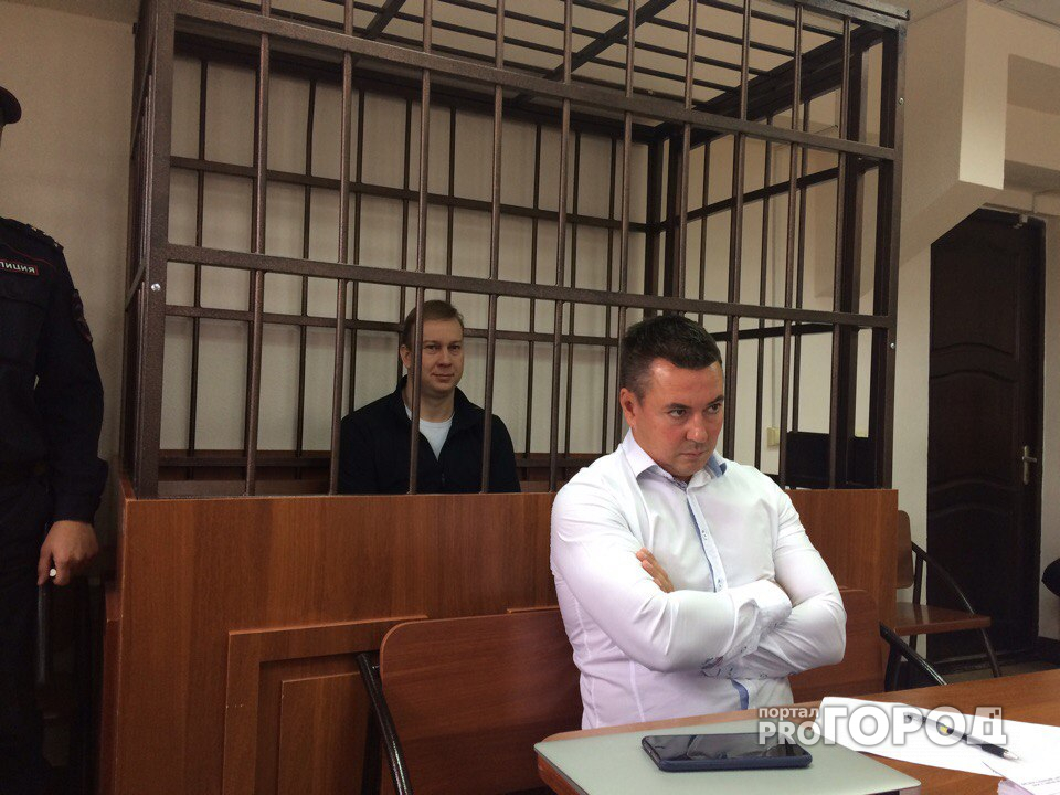 В здании суда продолжили заседание по делу экс-мэра Йошкар-Олы