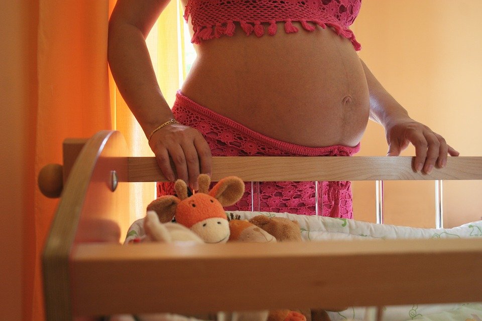 Скандал в Марий Эл: гинеколог рассказала, чего ожидать беременной школьнице