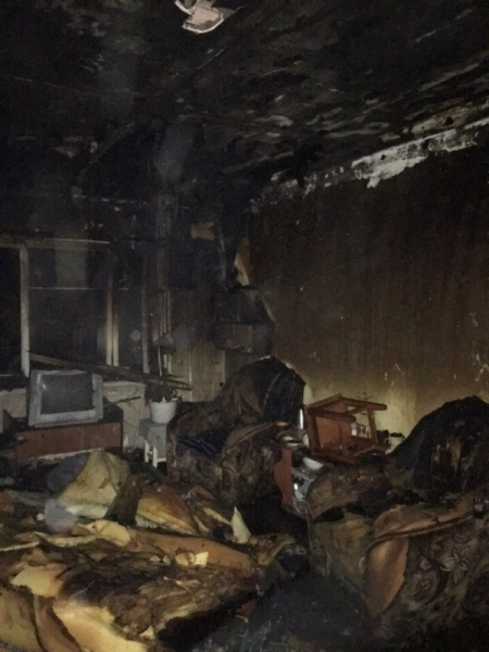 Соседи о сильном пожаре в Йошкар-Оле: после пьянки в квартире погиб мужчина