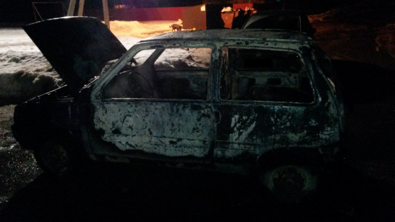 В Йошкар-Оле и пригороде по неизвестным причинам вспыхнули два авто