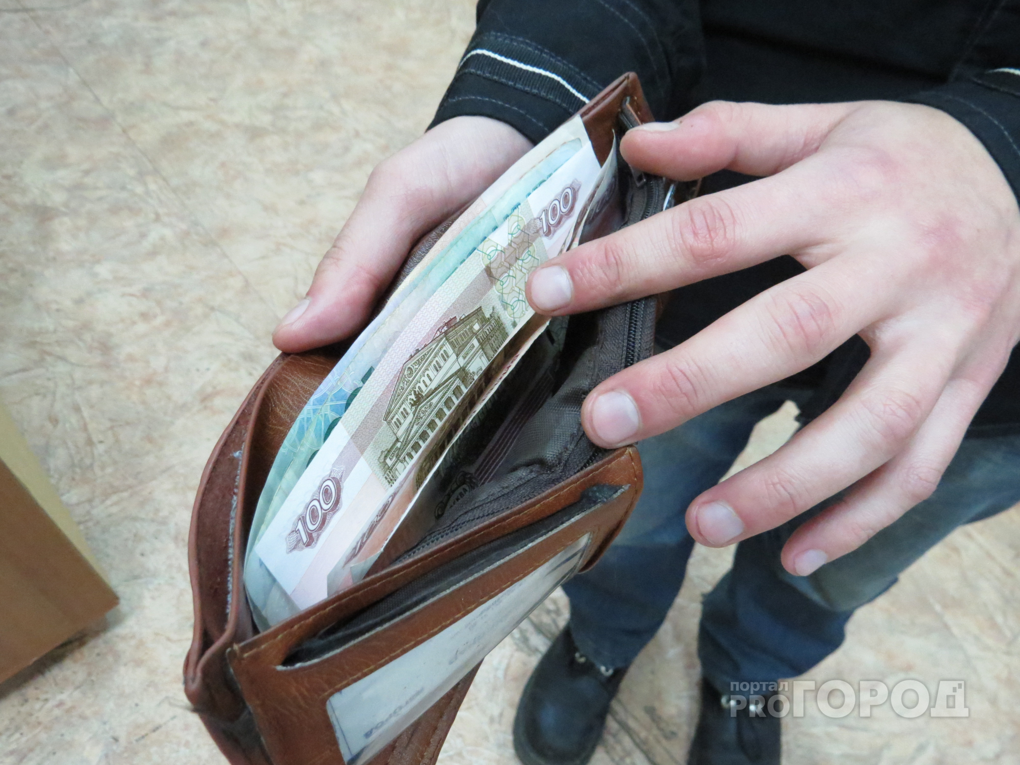 «Спасибо пенсионной реформе»: новый налог с зарплаты хотят ввести в России