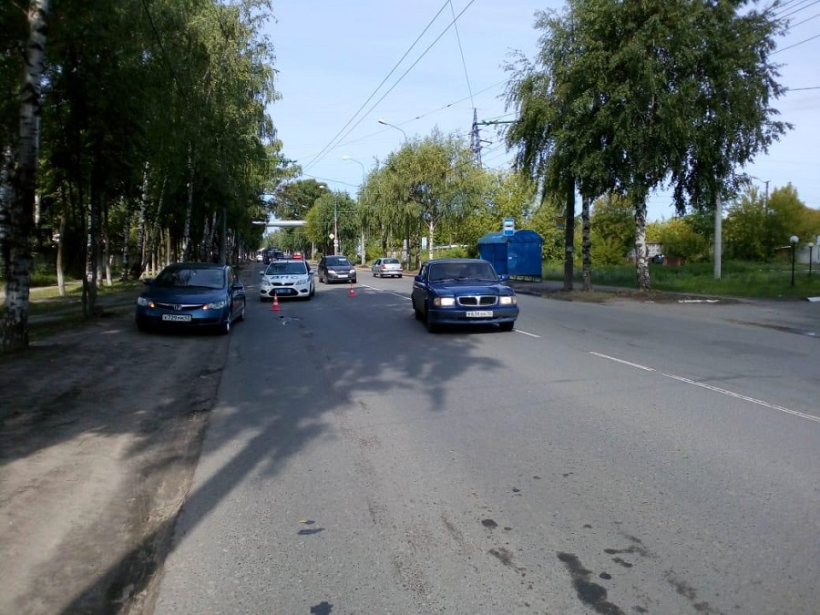 В Йошкар-Оле пешеход-нарушитель попал под колеса иномарки