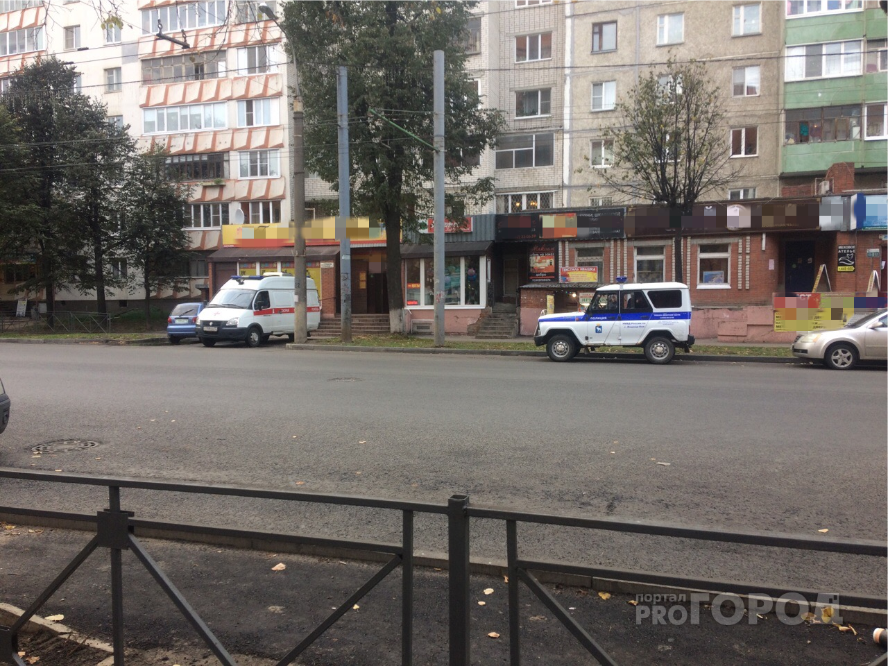 В одном из магазинов Йошкар-Олы произошло ЧП: работают полицейские и медики
