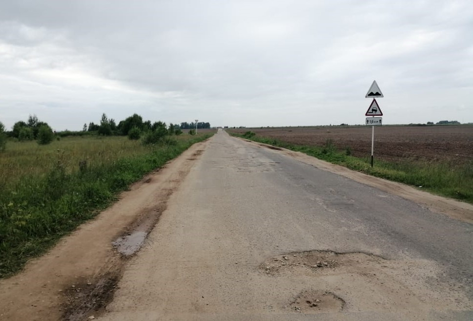 Общественники попросили дорожников отремонтировать участок сельской дороги в Марий Эл