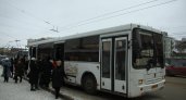Владелец маршрута Йошкар-Ола - Оршанка рассказал про автобус со "странной рекламой"