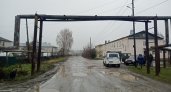 В поселке Медведево водитель въехал в теплотрассу и сбежал