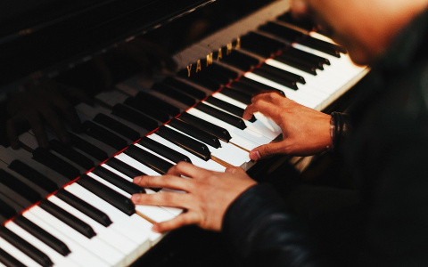 "Что это за жизнь? Без "пианины"...": в Марий Эл привезут новые музыкальные инструменты