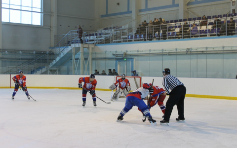В Йошкар-Оле стартовали соревнования среди юных хоккеистов «Золотая шайба»