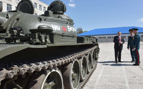 Танк Т-55 из парка Победы в Йошкар-Оле восстановили к 9 Мая