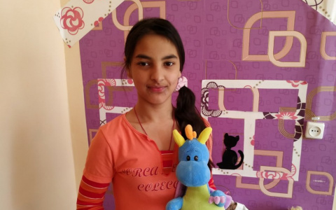 «Я хочу найти семью»: 11-летняя девочка мечтает о любящих и заботливых родителях